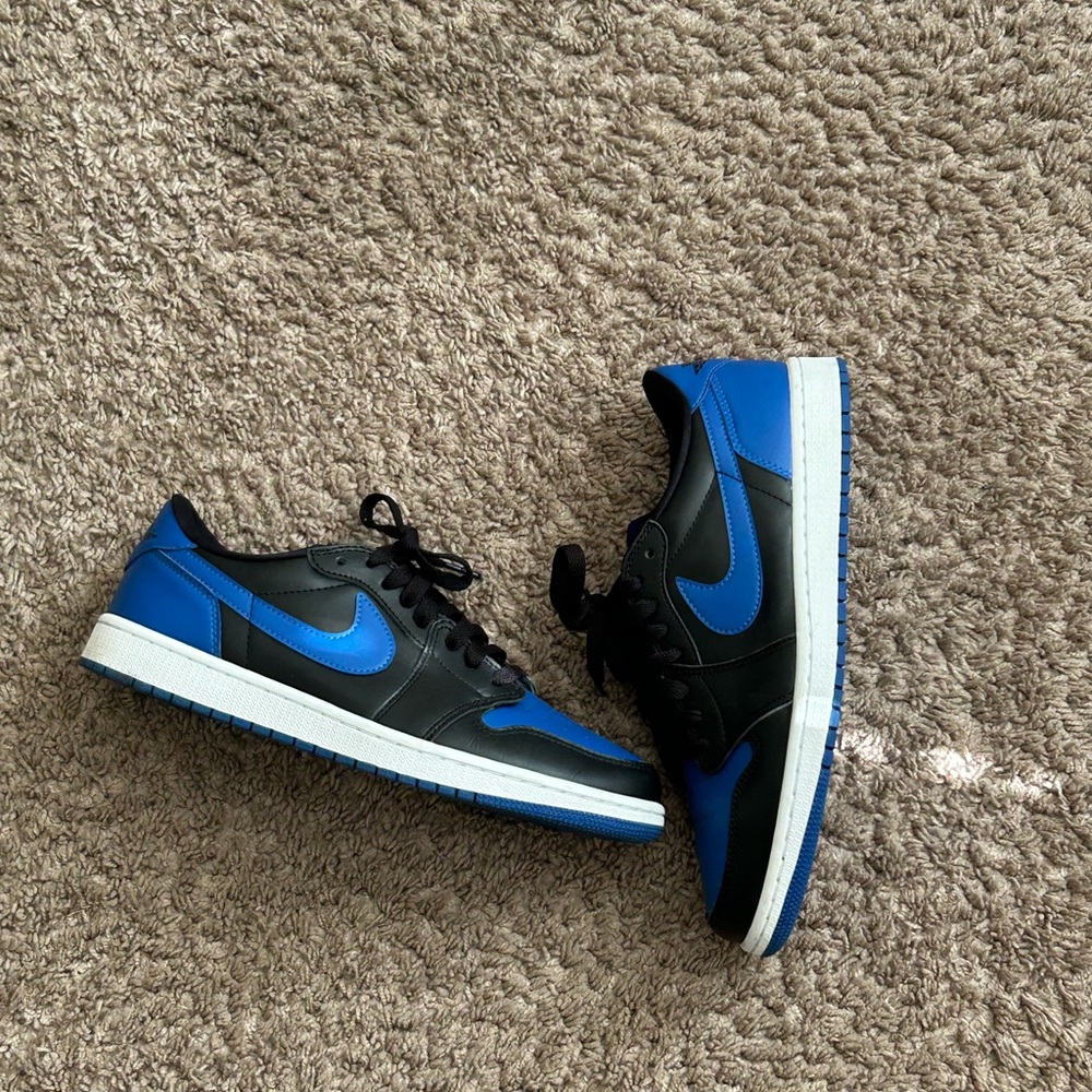 Air Jordan’s 1s “Royal Blue” Lows (No Box)